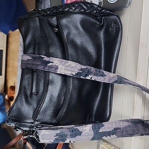 Lug VL black hobo